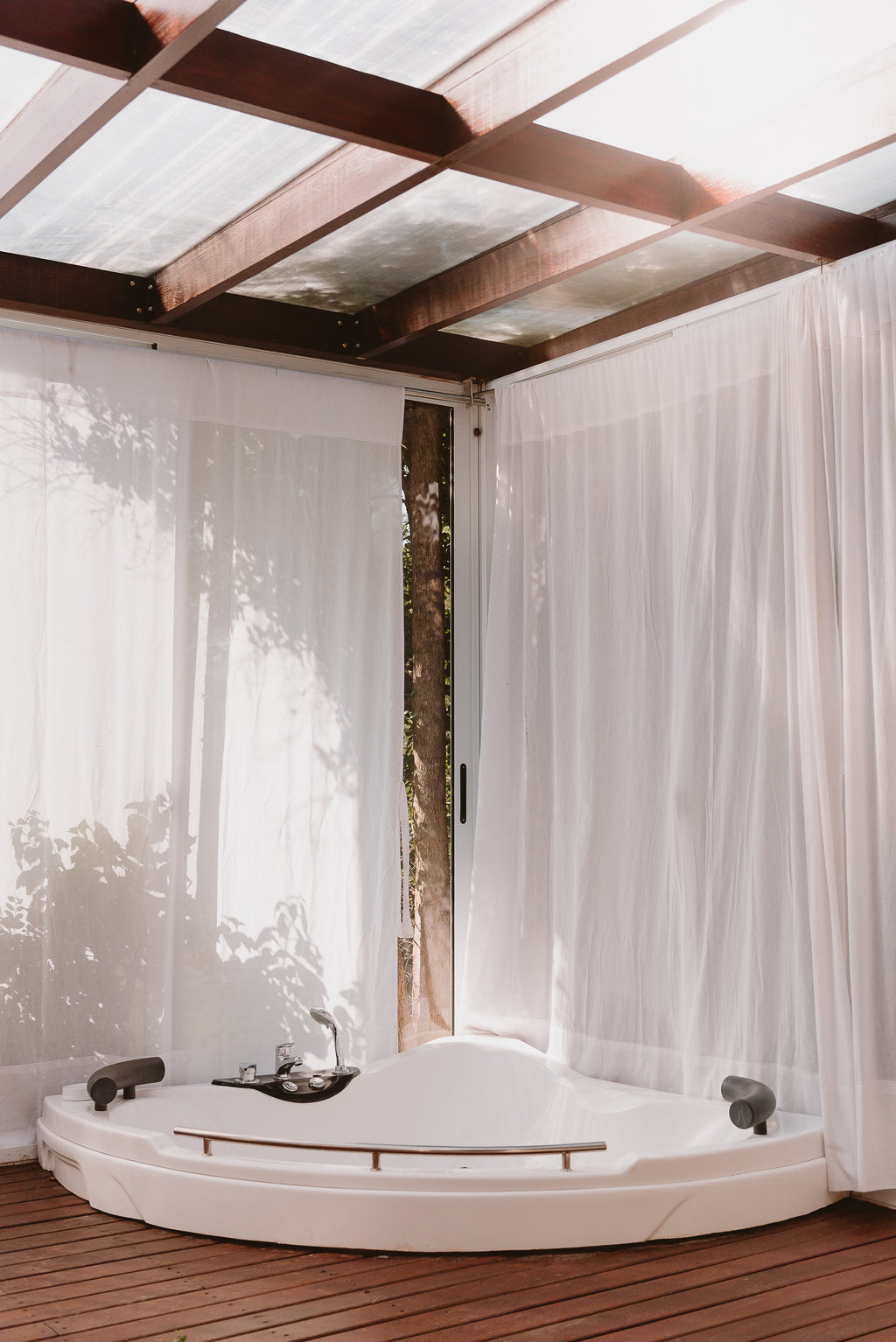 2 noches para 2 en Suite con Jacuzzi con cenas